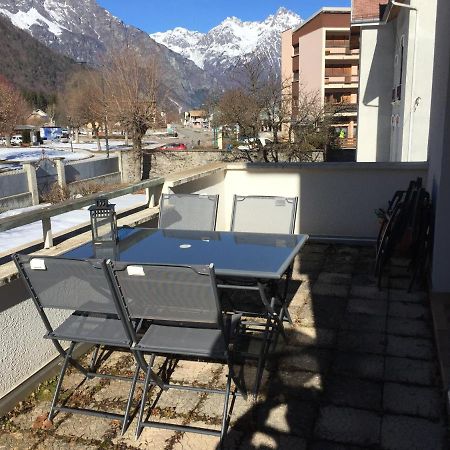 Superbe Appartement A Bourg D'Oisans Avec Terrasse Sud Le Bourg-dʼOisans المظهر الخارجي الصورة