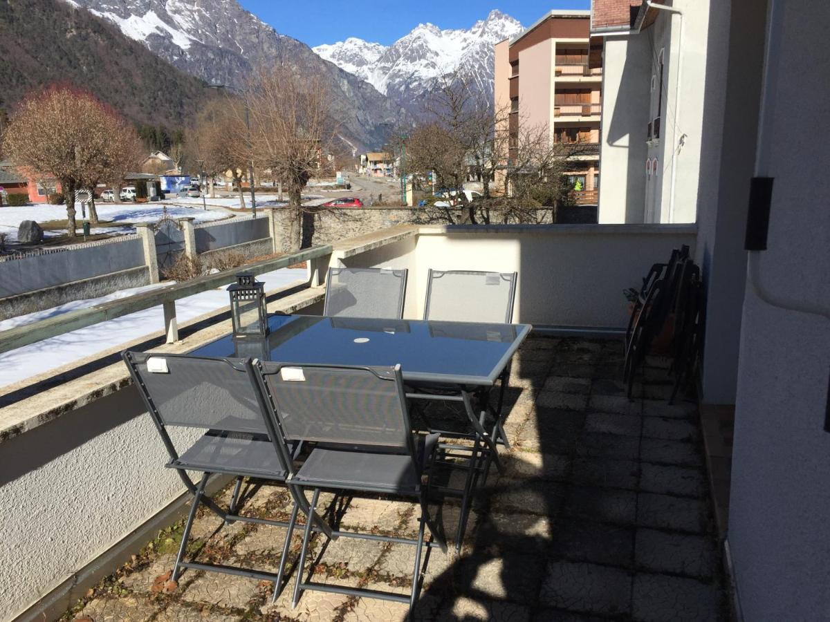 Superbe Appartement A Bourg D'Oisans Avec Terrasse Sud Le Bourg-dʼOisans المظهر الخارجي الصورة
