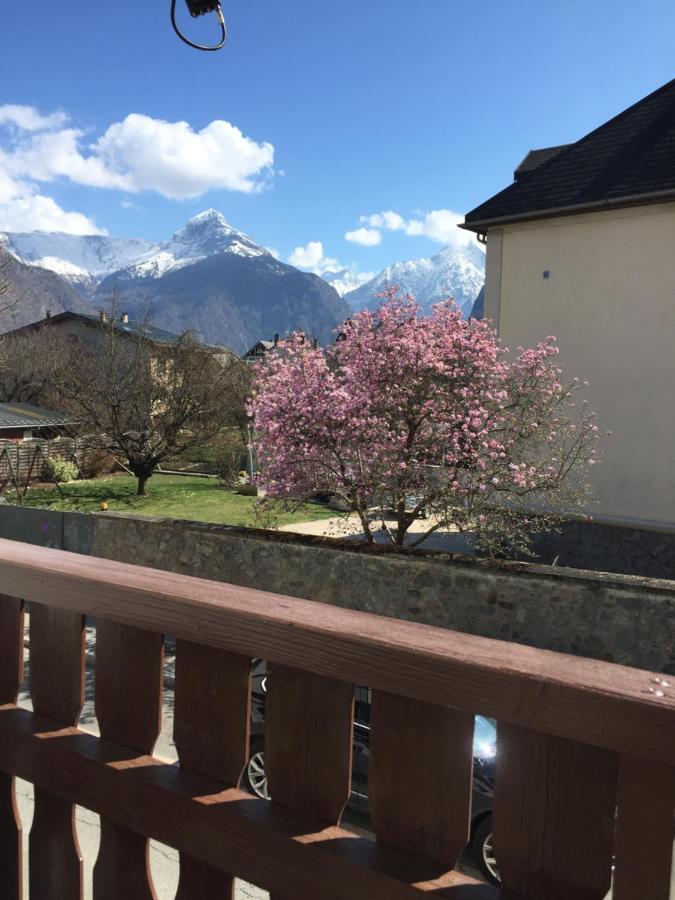 Superbe Appartement A Bourg D'Oisans Avec Terrasse Sud Le Bourg-dʼOisans المظهر الخارجي الصورة